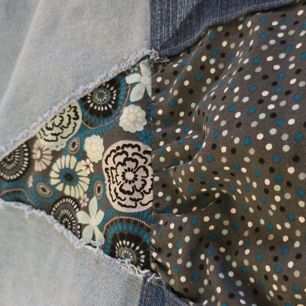 Upcycled Molly Made It  skirt with polka-dots and flowers - Picture 5 of 13